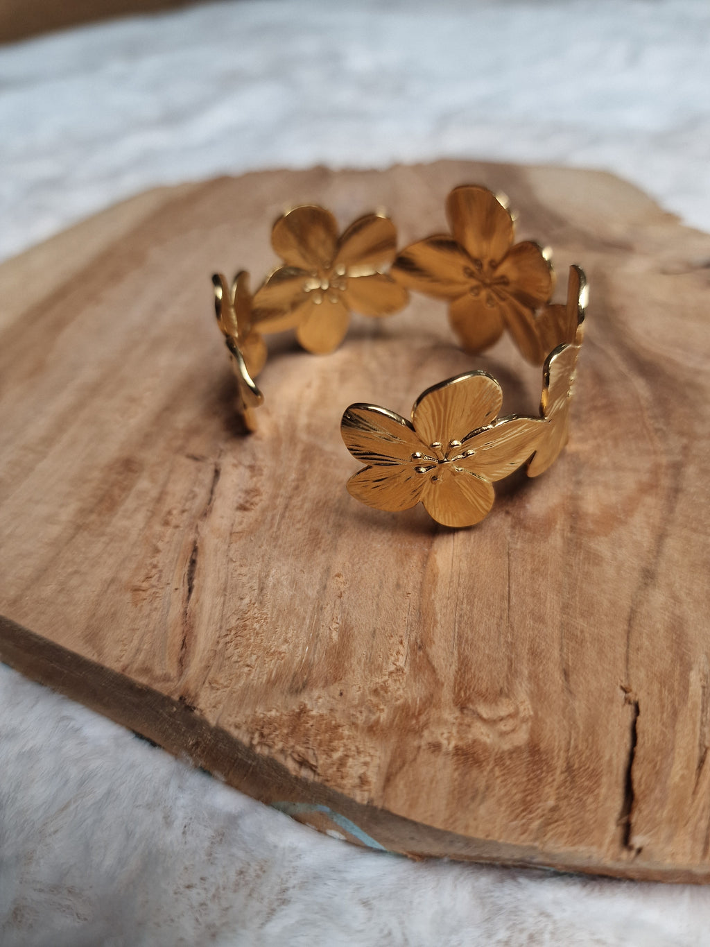 Bracelet manchette fleurs acier inox