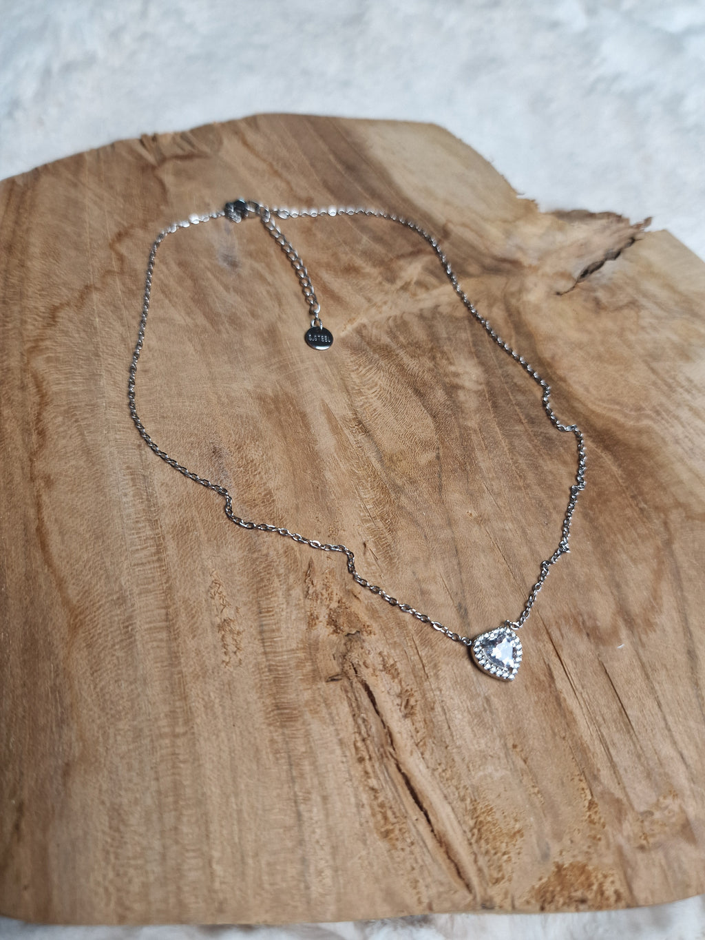 Collier joli coeur acier inox