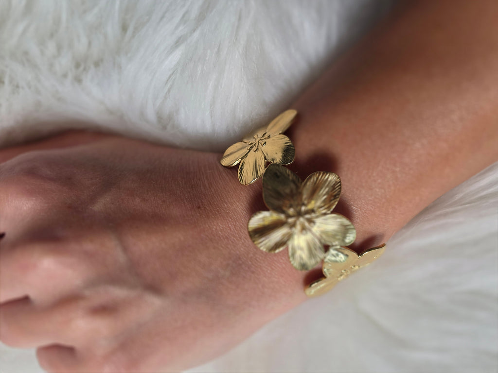 Bracelet manchette fleurs acier inox