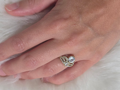 Bague couronne dorée avec strass