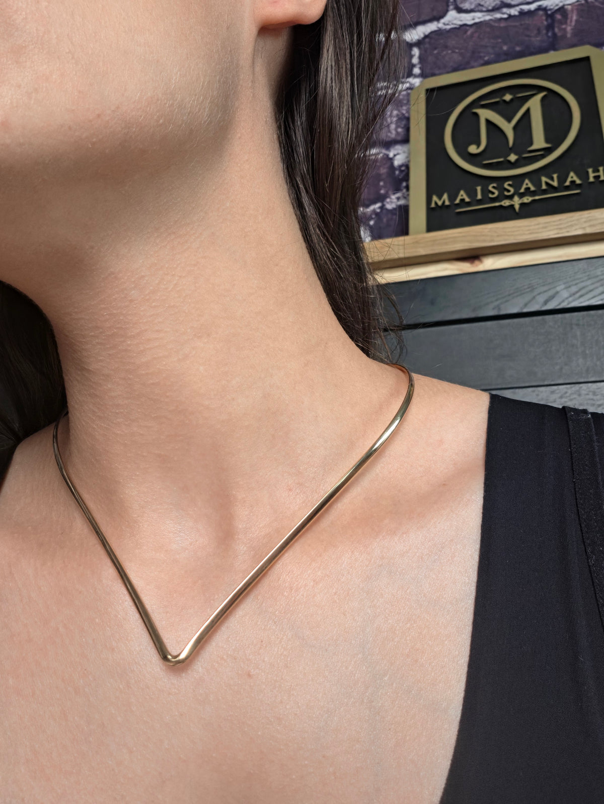 Collier torque géométrique doré