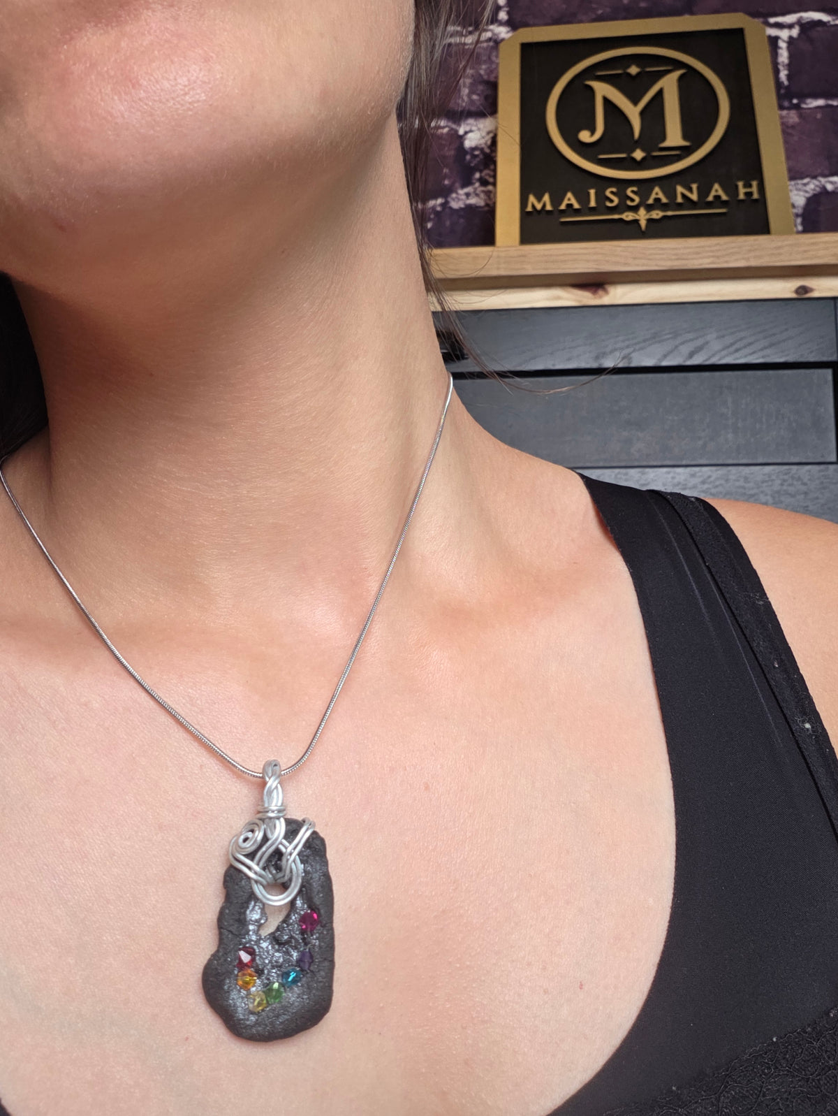 collier Nour (collection Secrets d'Ambre Noir)