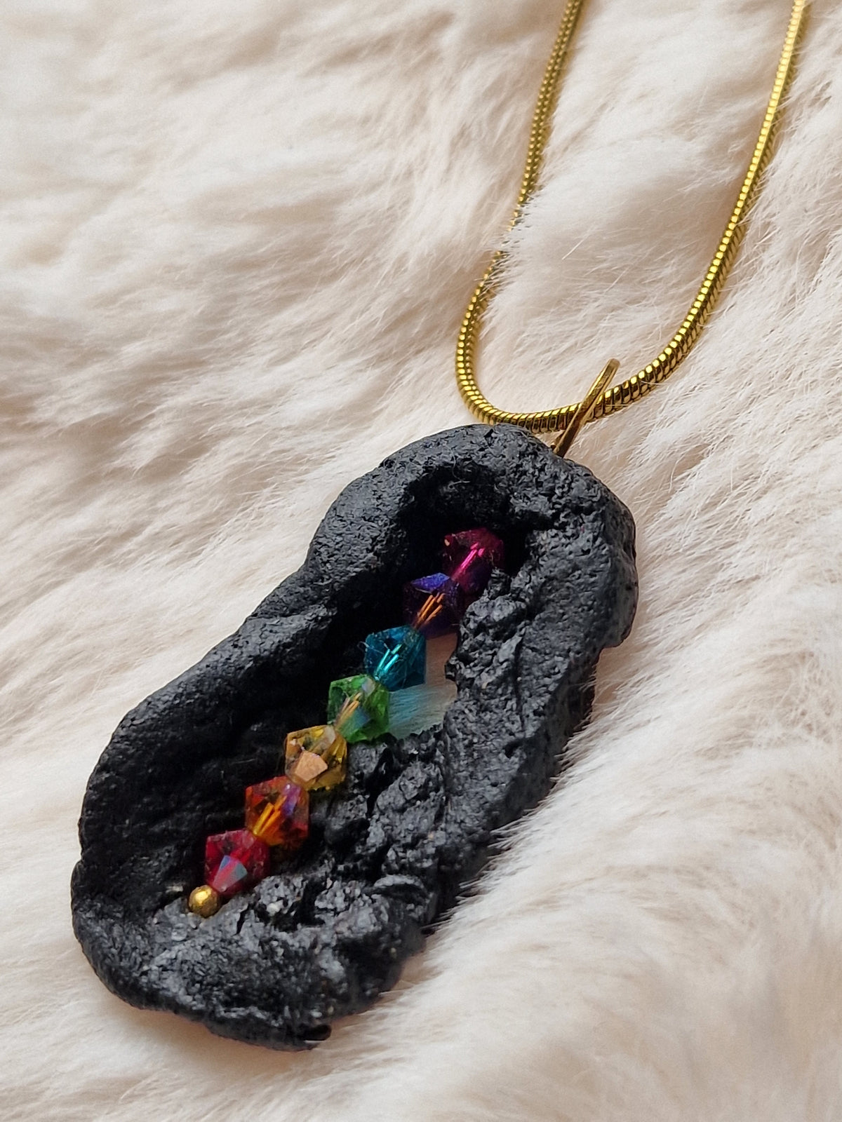 collier Nour (collection Secrets d'Ambre Noir)