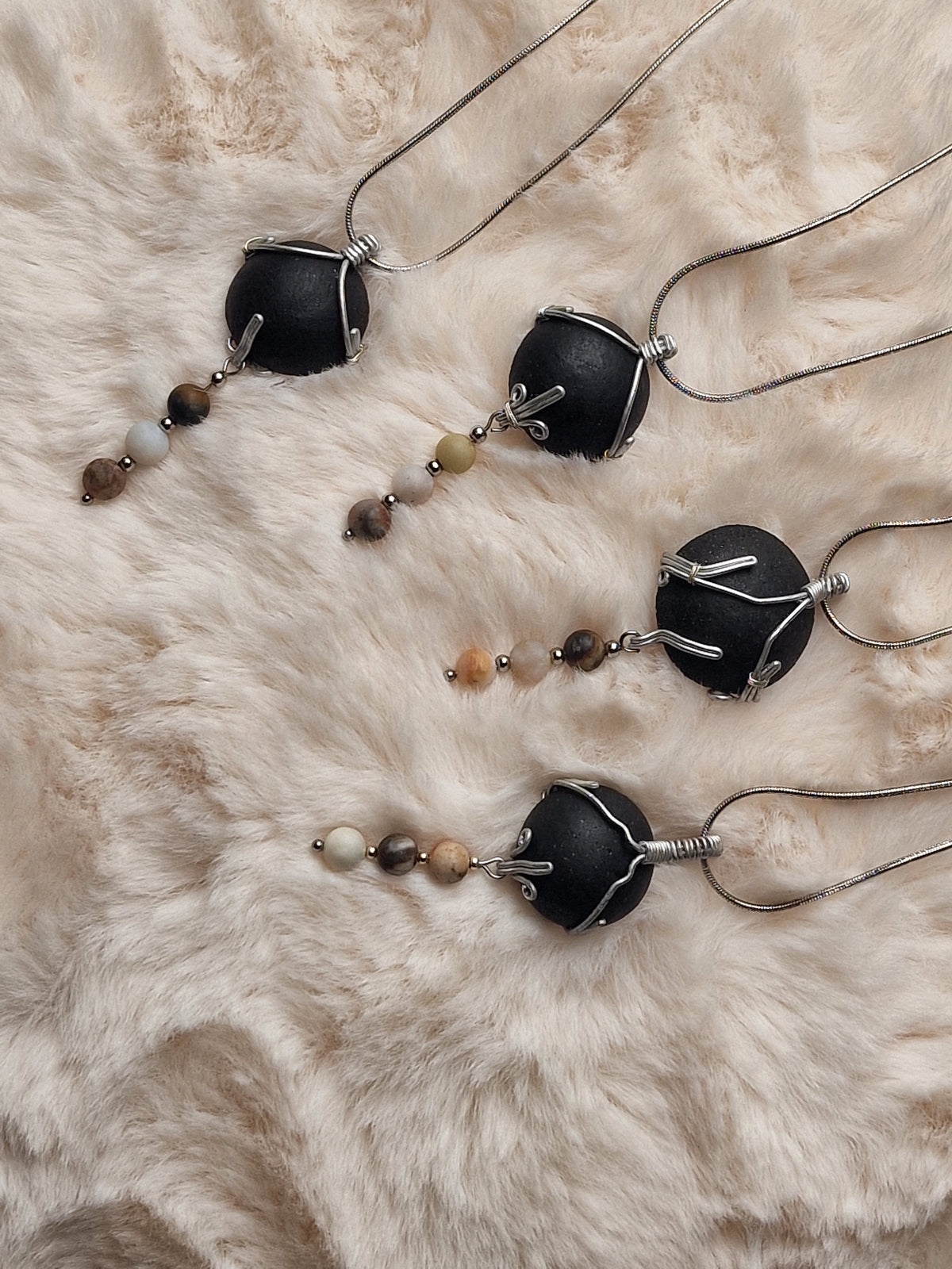 collier Qamar (collection Secrets d'Ambre Noir)