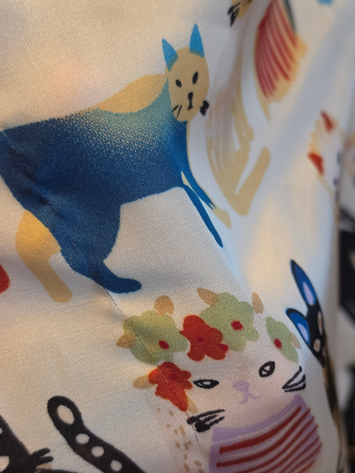 Bandana motifs "chats" 100%viscose