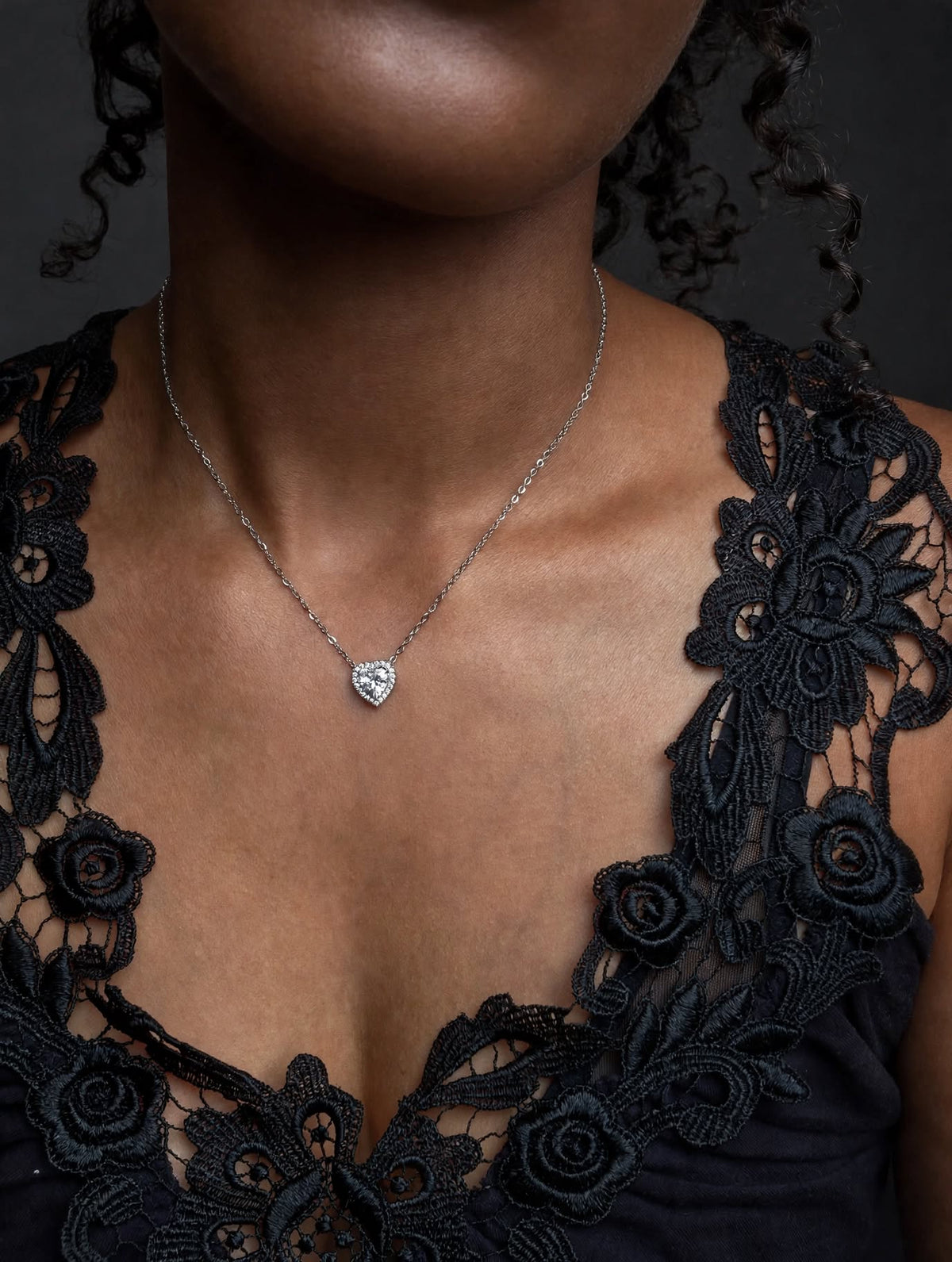 Collier joli coeur acier inox