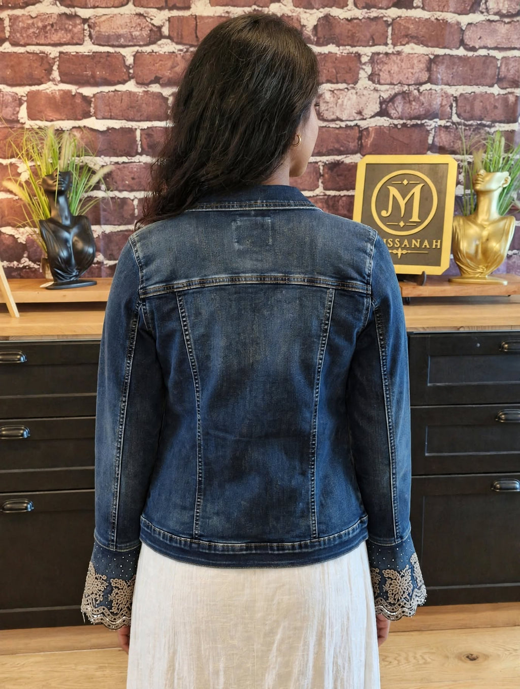 Veste en jeans brodée